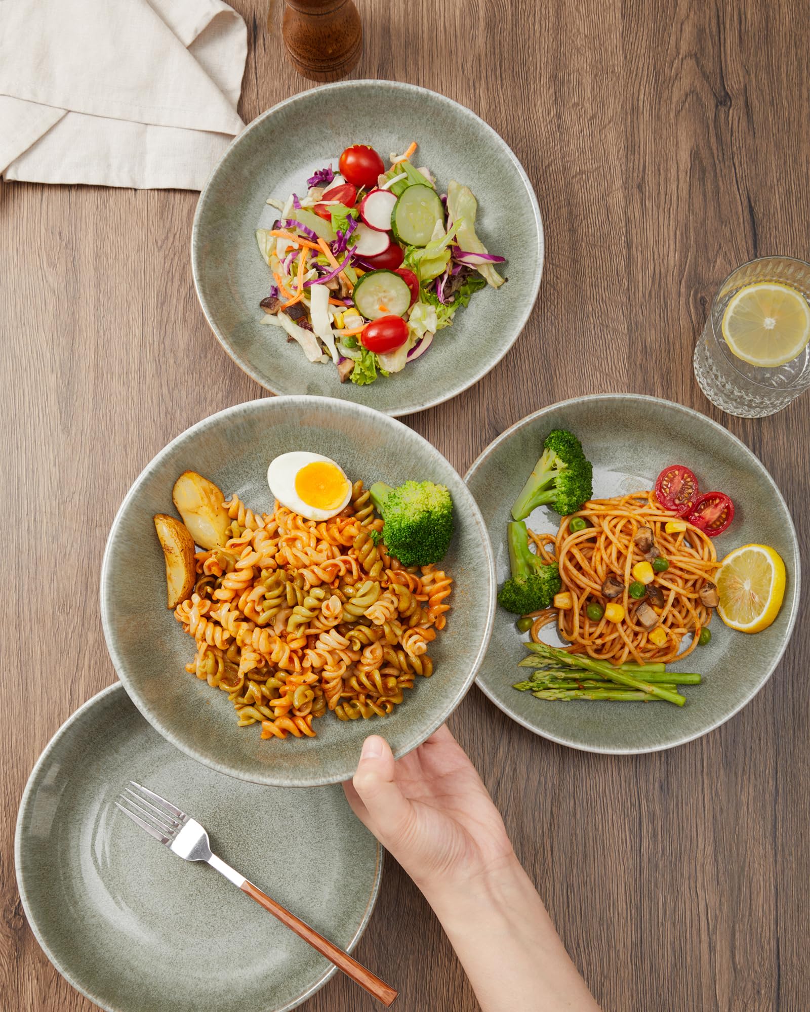 Pokini tazón de pasta de 8.75 pulgadas, profundidad ideal para salsas y porciones.