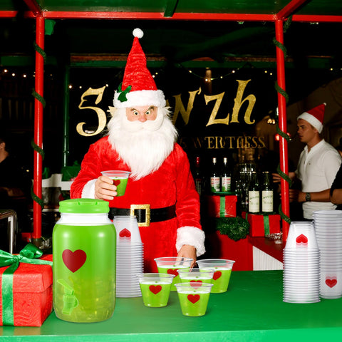 Dispensador Potchen con pico, fácil de verter en fiestas.