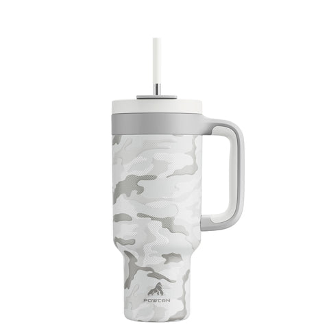 POWCAN termo 40 oz camo con manija, agarre seguro para aventuras al aire libre.