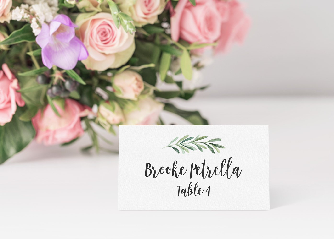 Printed Party placas de mesa ramas, impresas con arte elegante para bodas y recepciones.