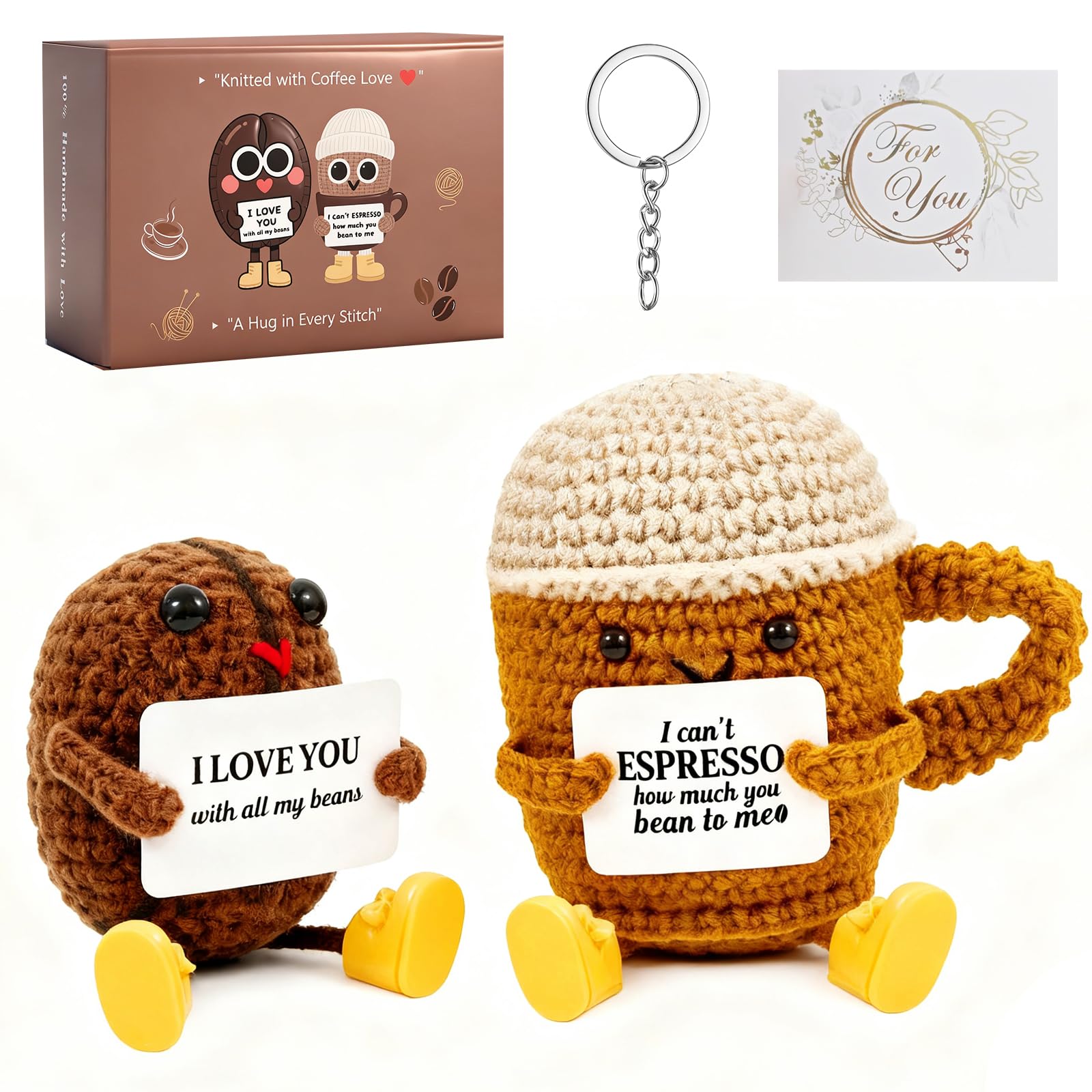 Pudthin taza amigurumi sonriente, ideal como decoración alegre para el escritorio.