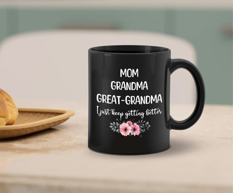 Taza PUHEI Gran Abuela, manija ergonómica para un agarre cómodo.