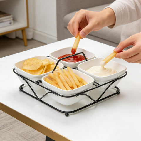 Pumtus base metálica resistente que mantiene estable la bandeja.