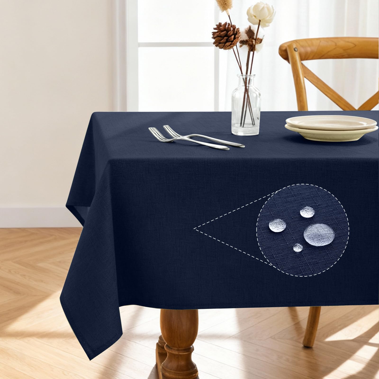 Mantel Pureegg rectangular en lino impermeable protege la mesa ante derrames y manchas.