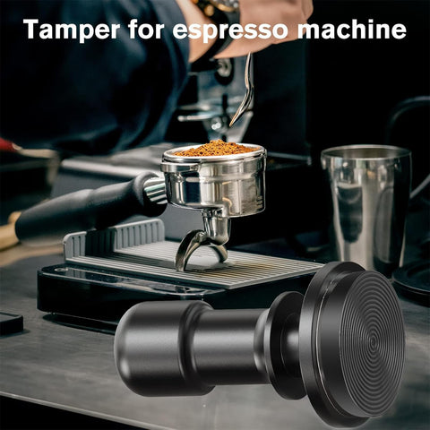 PUSEE tamper 53mm con dimensiones precisas para portafiltros compatibles.