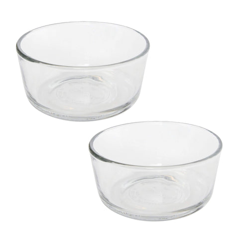 Cuencos Pyrex 7200 de dos tazas, vista frontal, apilables para ahorrar espacio en la cocina.