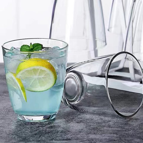 Vaso QAPPDA para bebidas diarias, apilable y compacto.