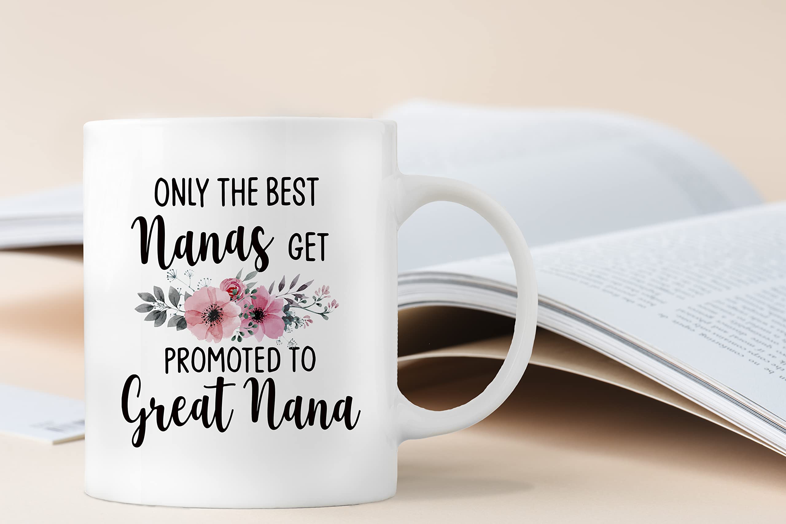 Taza cerámica QASHWEY Nana, regalo ideal para ocasiones especiales.