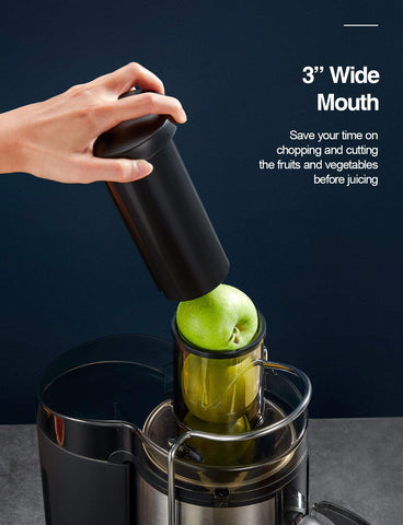Qcen Extractor centrífugo de jugos con boca de 3 pulgadas facilita introducir frutos enteros.