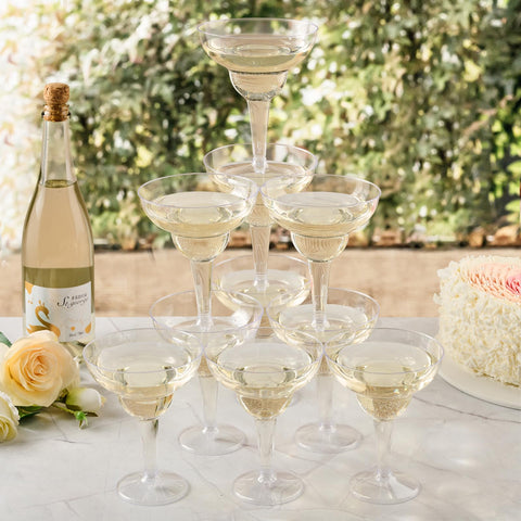 Diseño elegante Qeirudu: vasos claros para champán, vinos y cócteles.