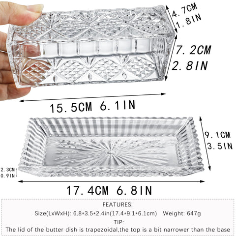 QFkris mantequera de cristal con tapa en la mesa, añade elegancia al servicio.