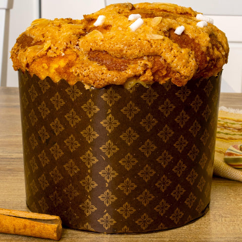 QG group regalo perfecto con molde de panettone
