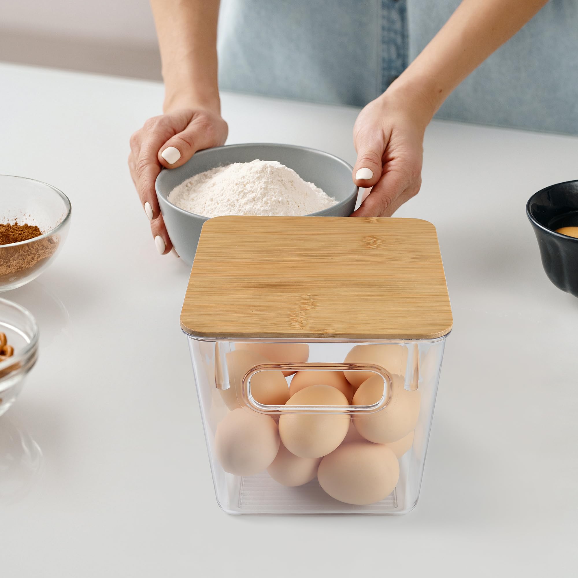 Regalo ideal para amantes del café que valoran organización y estilo.