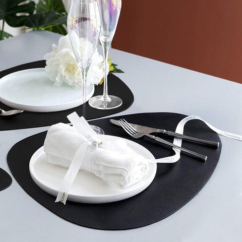 Manteles negros para comedor diario y reuniones familiares
