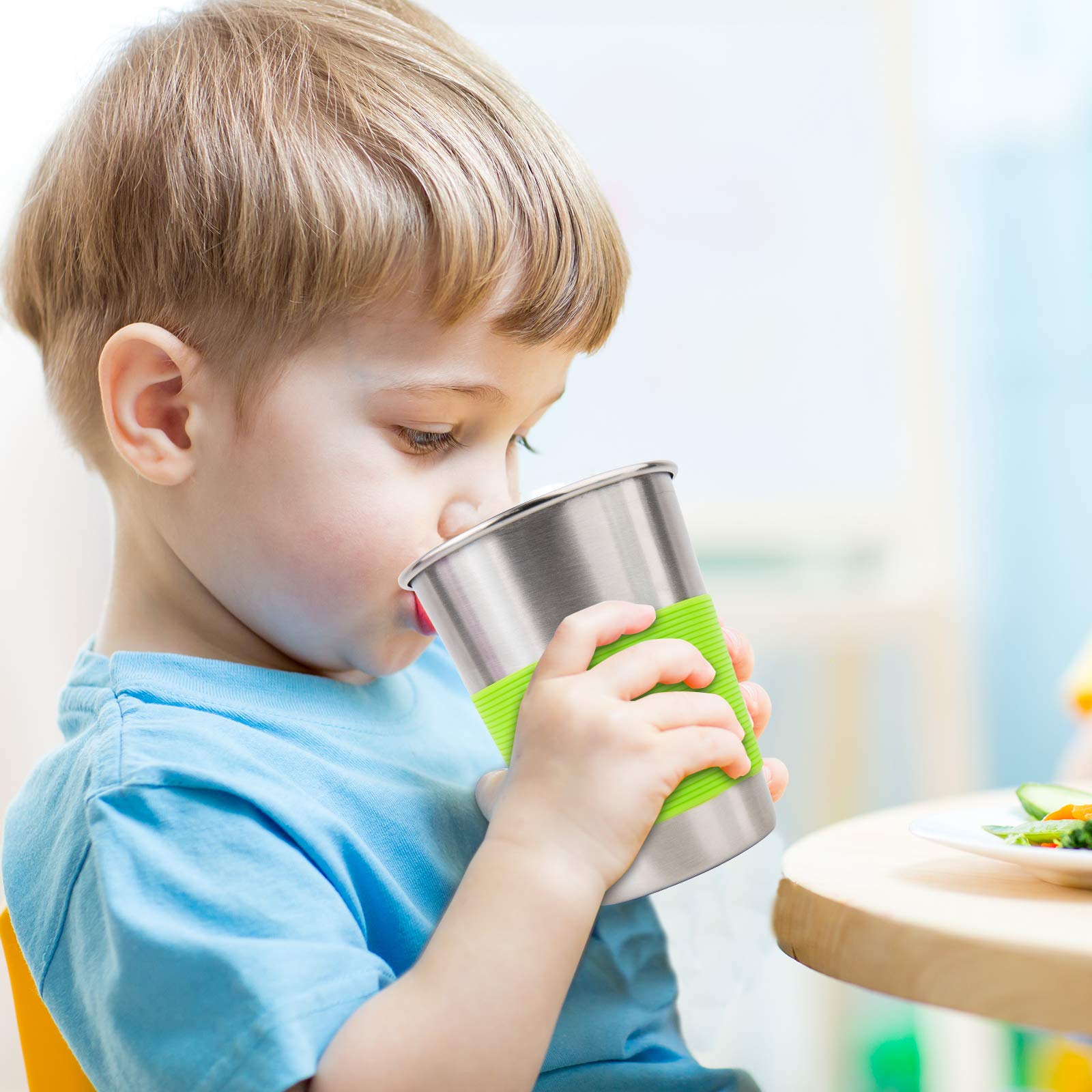 Vaso Qrooper para reuniones familiares, fiestas y uso diario.