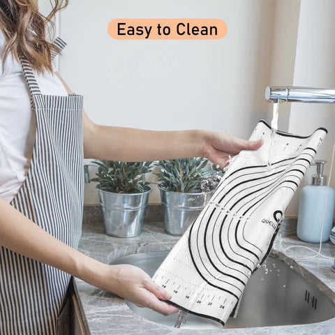 Limpieza fácil con agua y jabón usando la manta de silicona QUELLANCE.