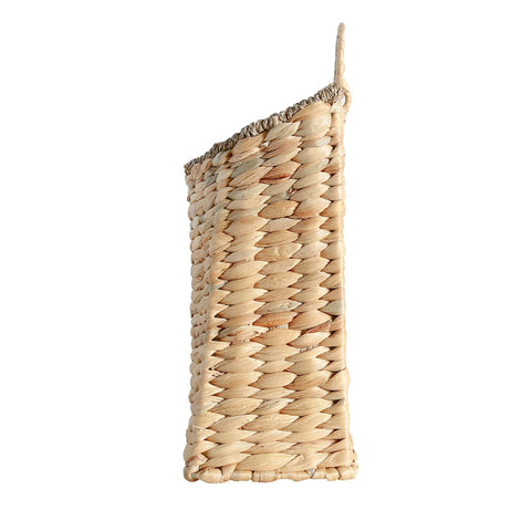 Quincry canasto para puerta en rattan, decora entradas con encanto rústico.