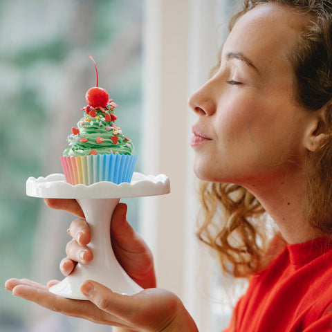 Qumenan cupcake liners Empaque de 600 unidades ideal para eventos.