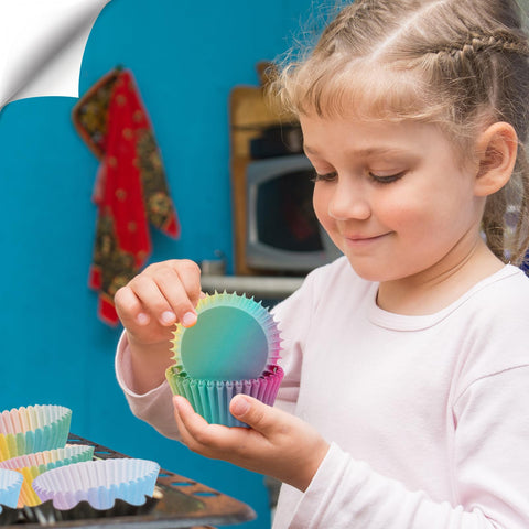 Qumenan cupcake liners Tamaño Estándar para hornear muffins con ajuste perfecto.