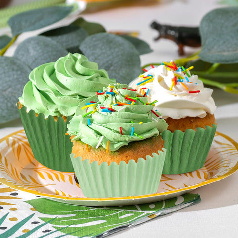 Qumenan papeles cupcake tamaño estándar, ajuste perfecto para moldes comunes.
