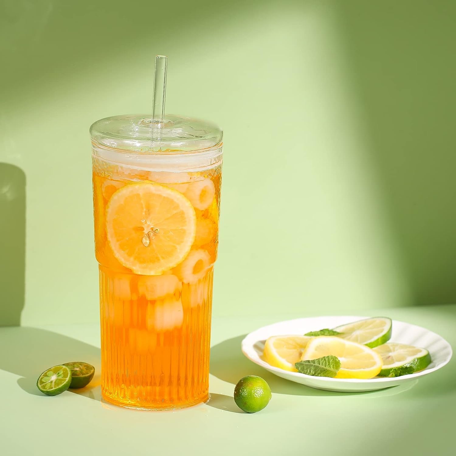 Conjunto de 4 vasos QWEZXO, diseñado para bebidas refrescantes y regalo.