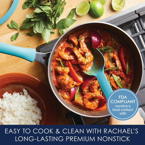 Recubrimiento antiadherente triple capa de Rachael Ray para desmolde y durabilidad.