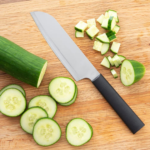 RADA Cuchillo de cocina detalle en mango negro para agarre seguro