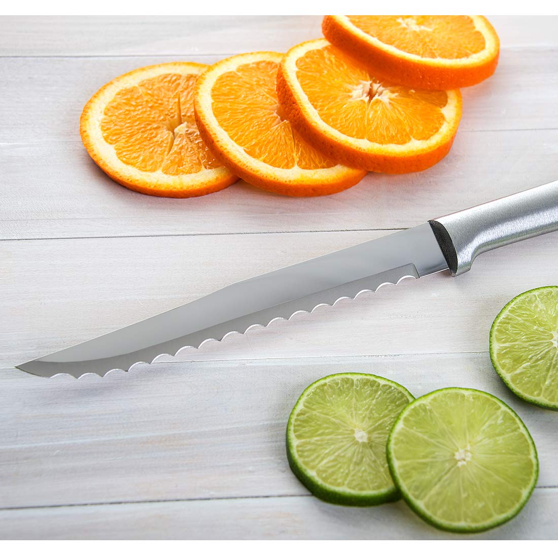 RADA Cuchillo serrado R138, ideal para melón cantalupo y melón miel.