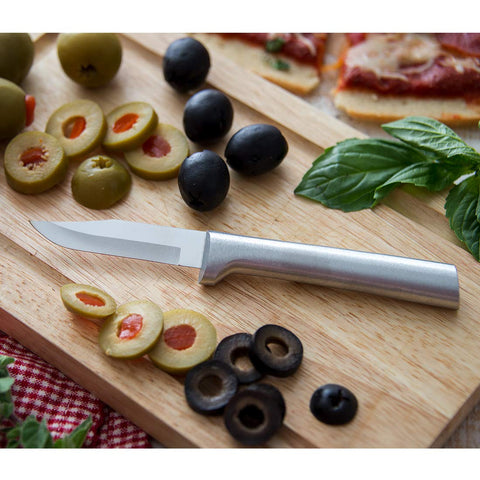 Uso para pelar frutas y verduras pequeñas con control