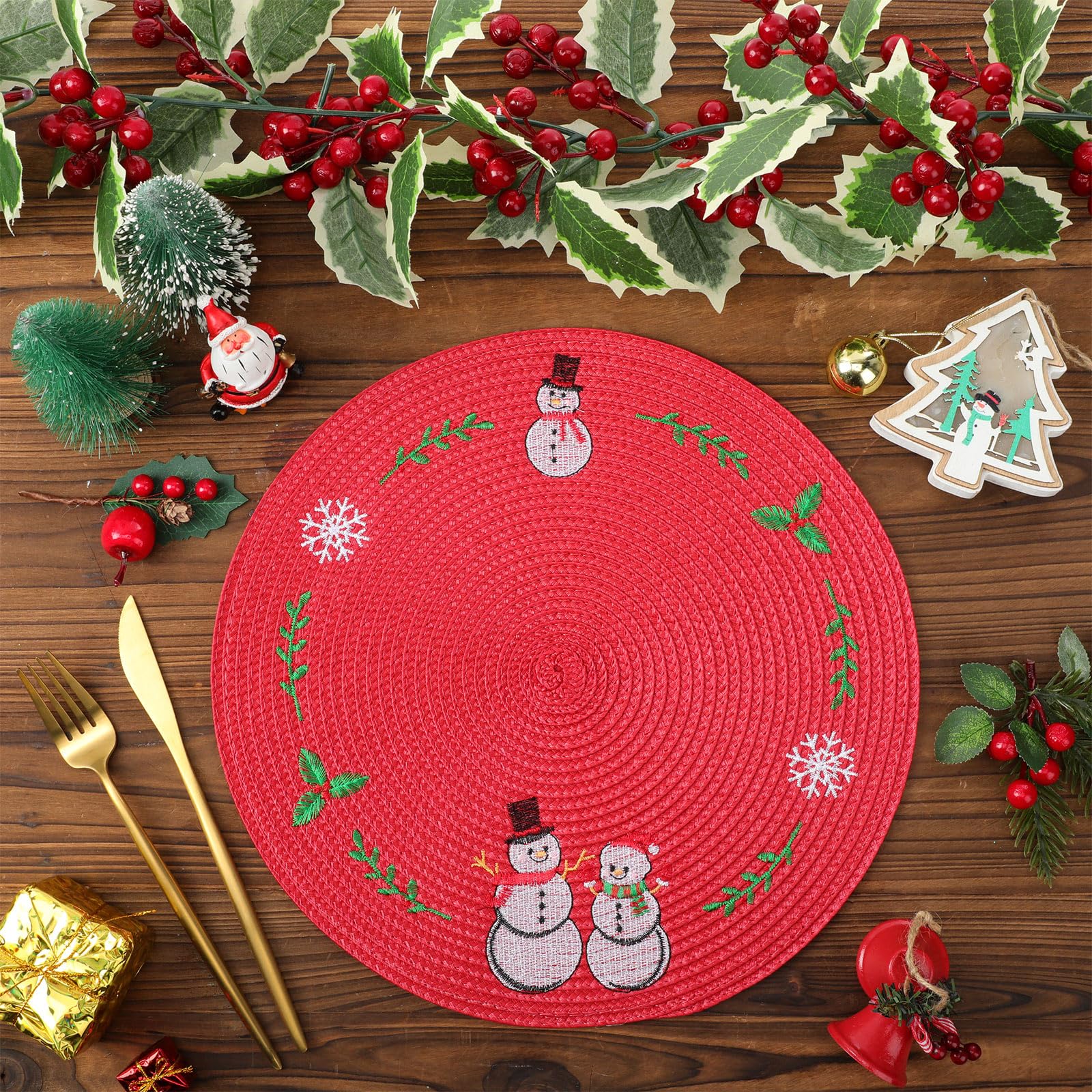 Set de manteles Remerry bordados para una mesa elegante en eventos.