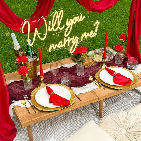 RestfulGlow uso multiplos para bodas y fiestas, ofrece versatilidad en decoración.