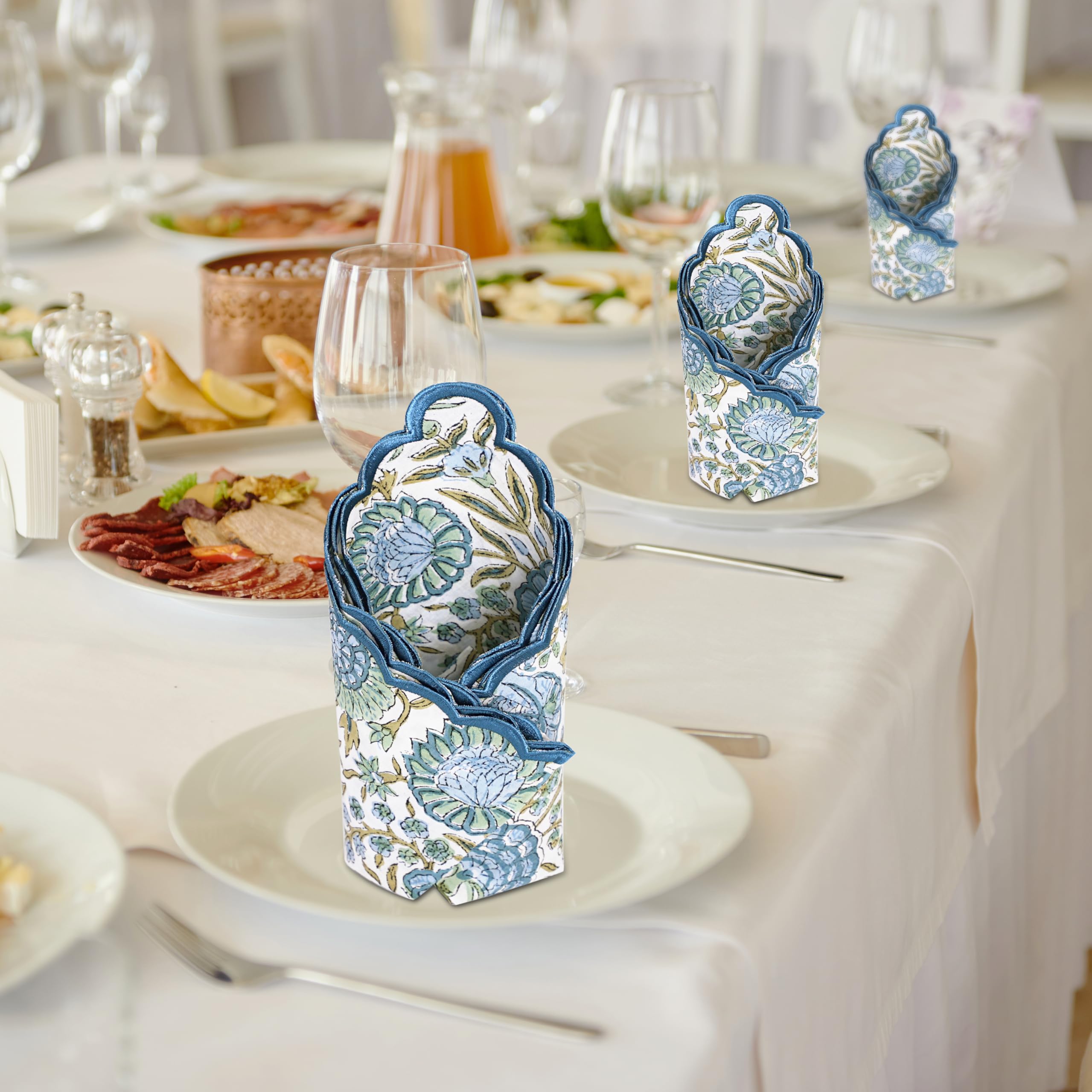 Conjunto de 4 servilletas Ridhi verdes espárrago para eventos y celebraciones.