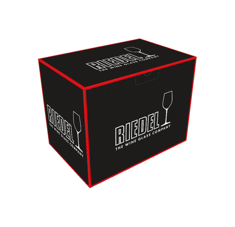 Riedel Cabernet Magnum Decantador sirve con elegancia y sedimentación clara.