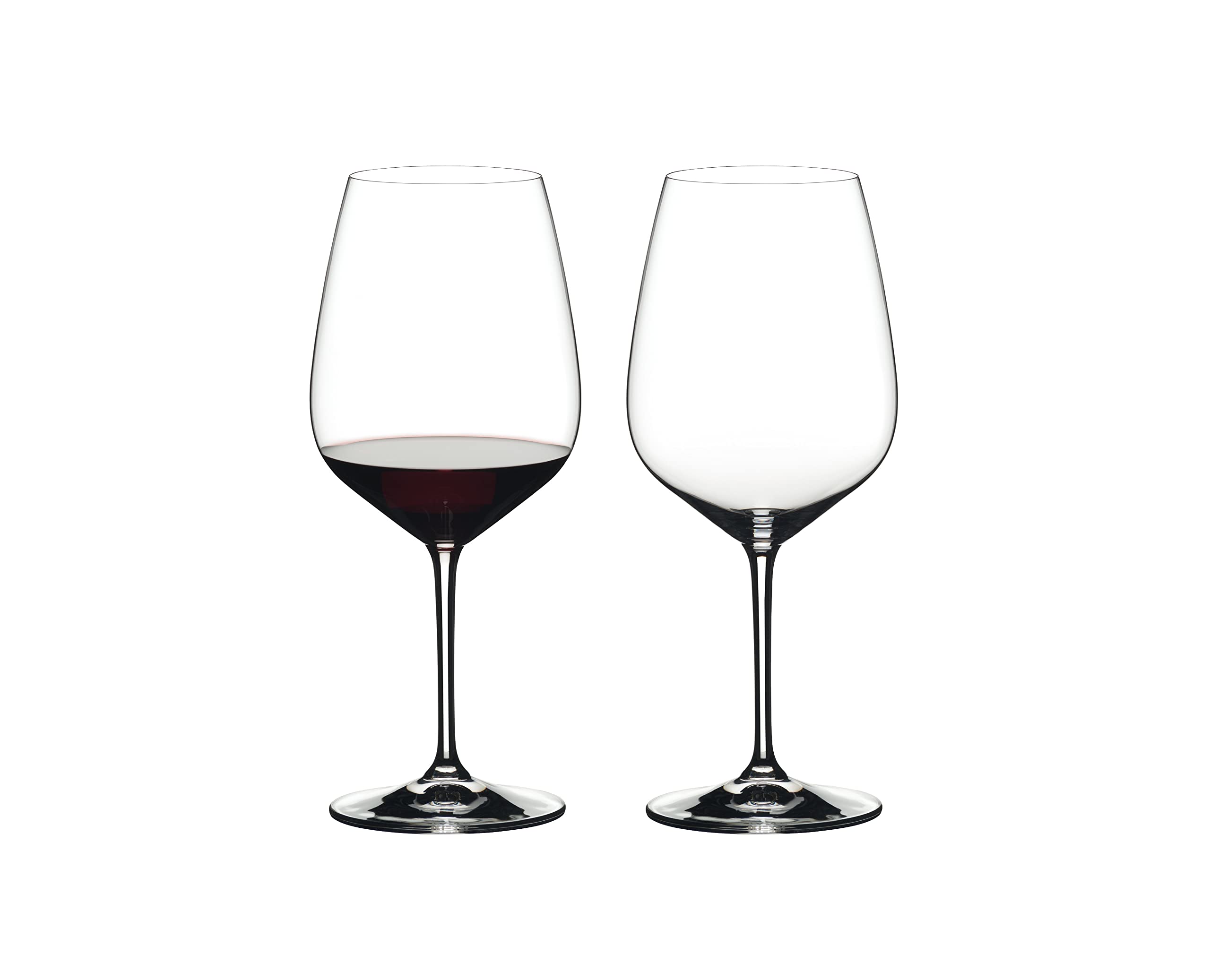 Vaso Riedel Corazón a Corazón para Cabernet Sauvignon, ideal para maridar con carnes rojas.