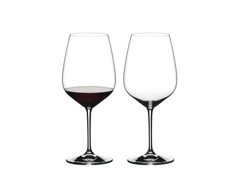 Vaso Riedel Extreme Cabernet con diseño diamante para realzar vinos.