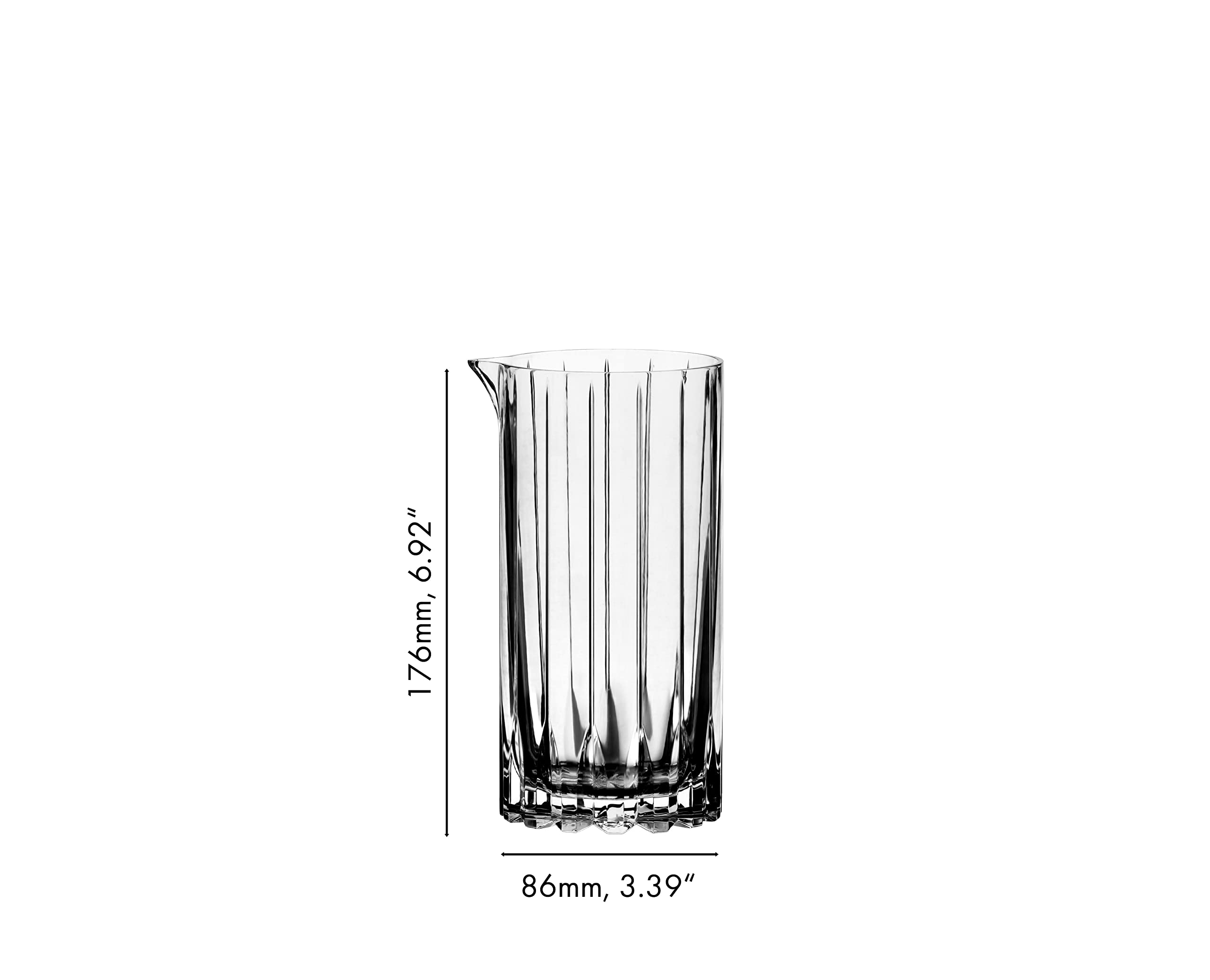 Medida integrada de 90 mililitros en el vaso Riedel para balancear sabores.