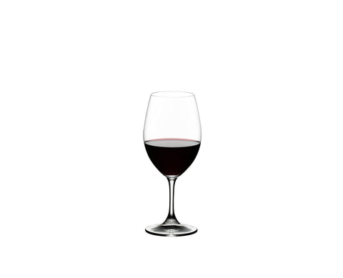 Riedel Ouverture realza fruta y equilibra taninos en cada sorbo.