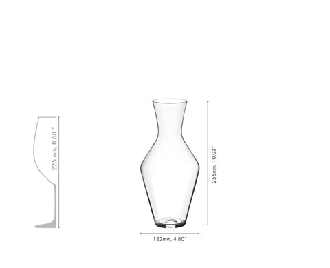RIEDEL Veloce decantador tallo alto: estabilidad y presencia en la mesa.