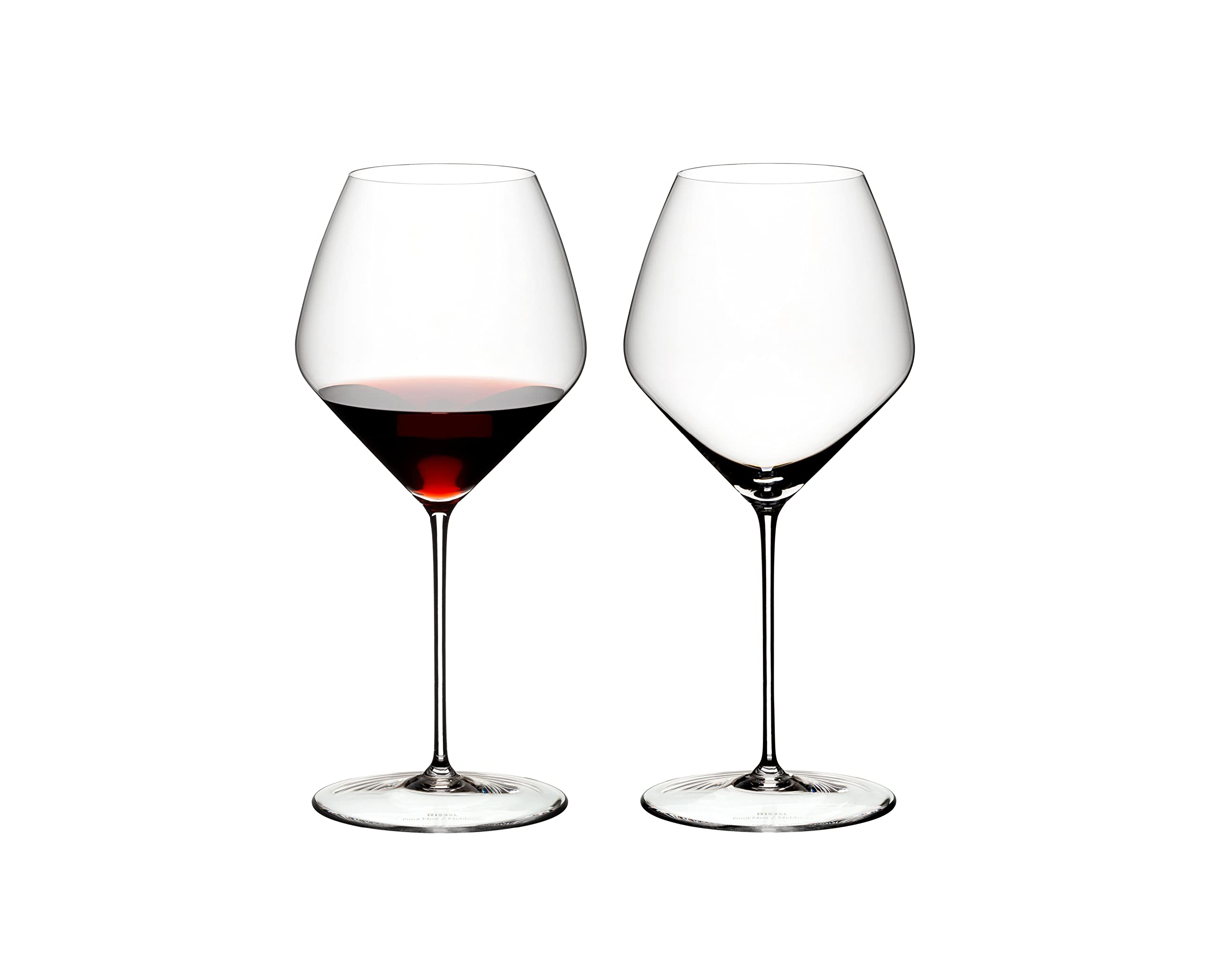 Riedel Veloce para Pinot Noir y Nebbiolo, realza aromas.
