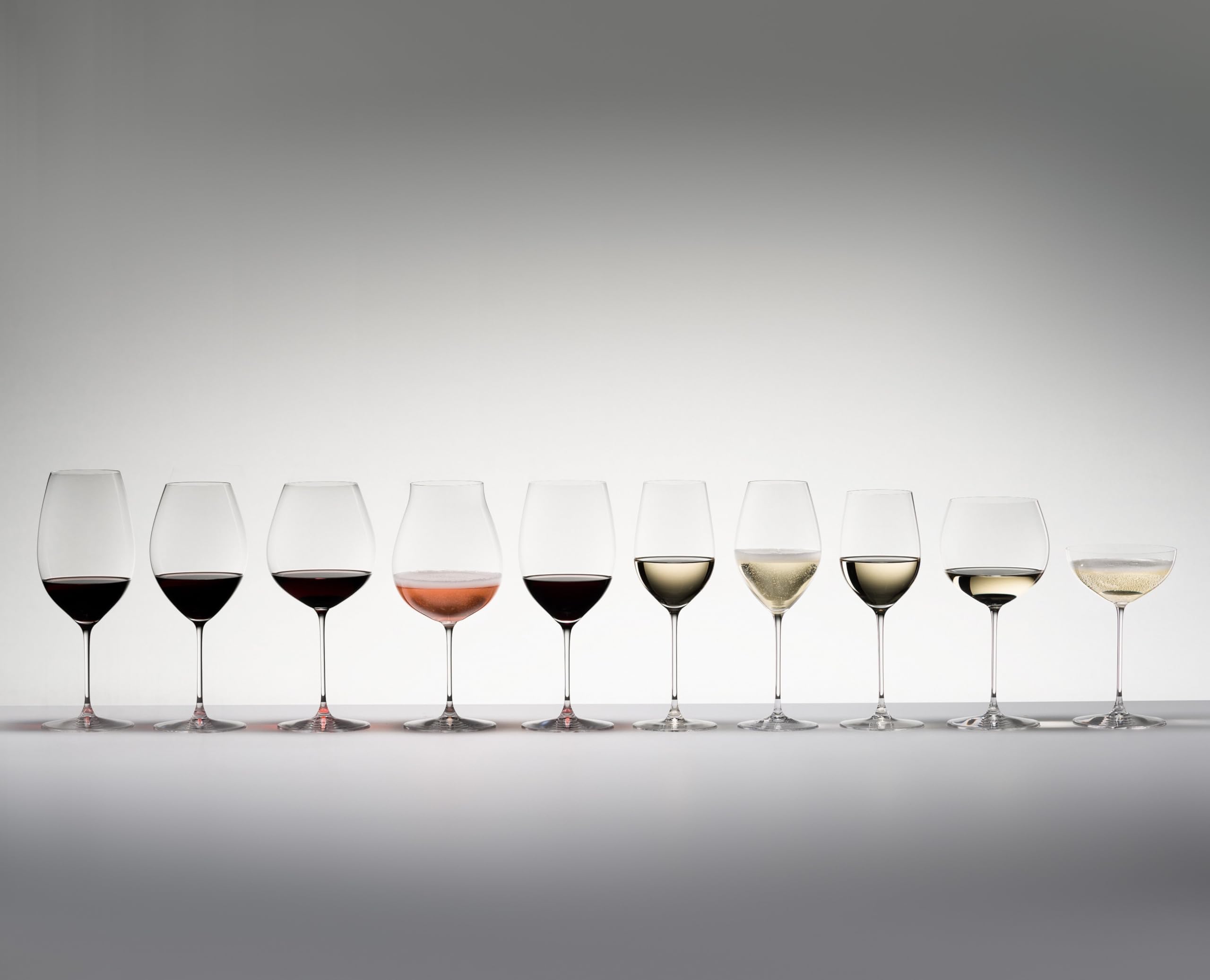 Copa Veritas de Riedel combina encanto artesanal con precisión de máquina