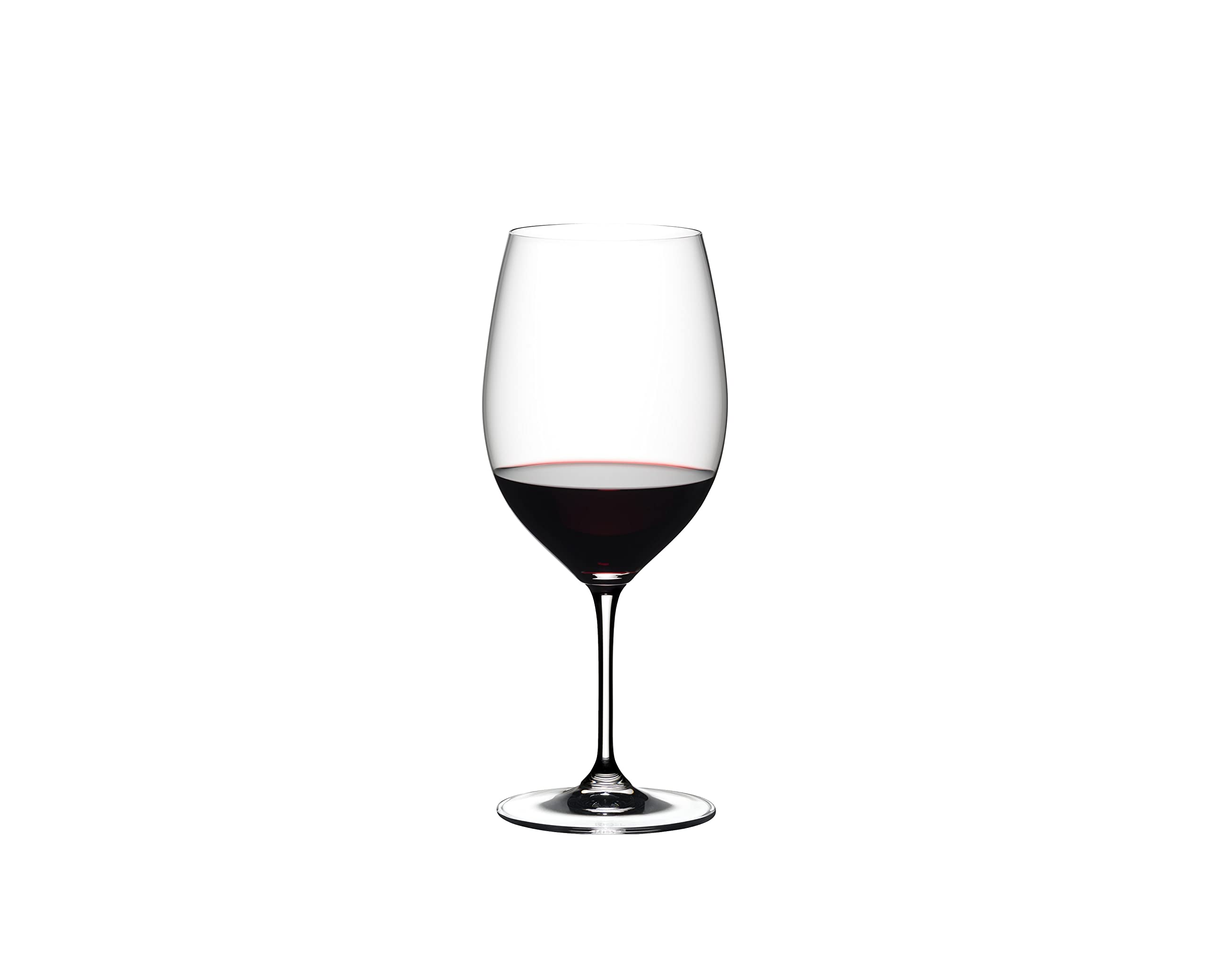 Copa Vinum de Riedel favorece desarrollo de aroma en tintos complejos.
