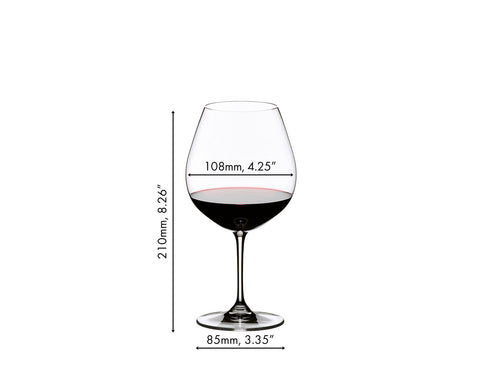 Copa Riedel Vinum Pinot Noir Borgoña, capacidad de 24 onzas para porciones adecuadas.