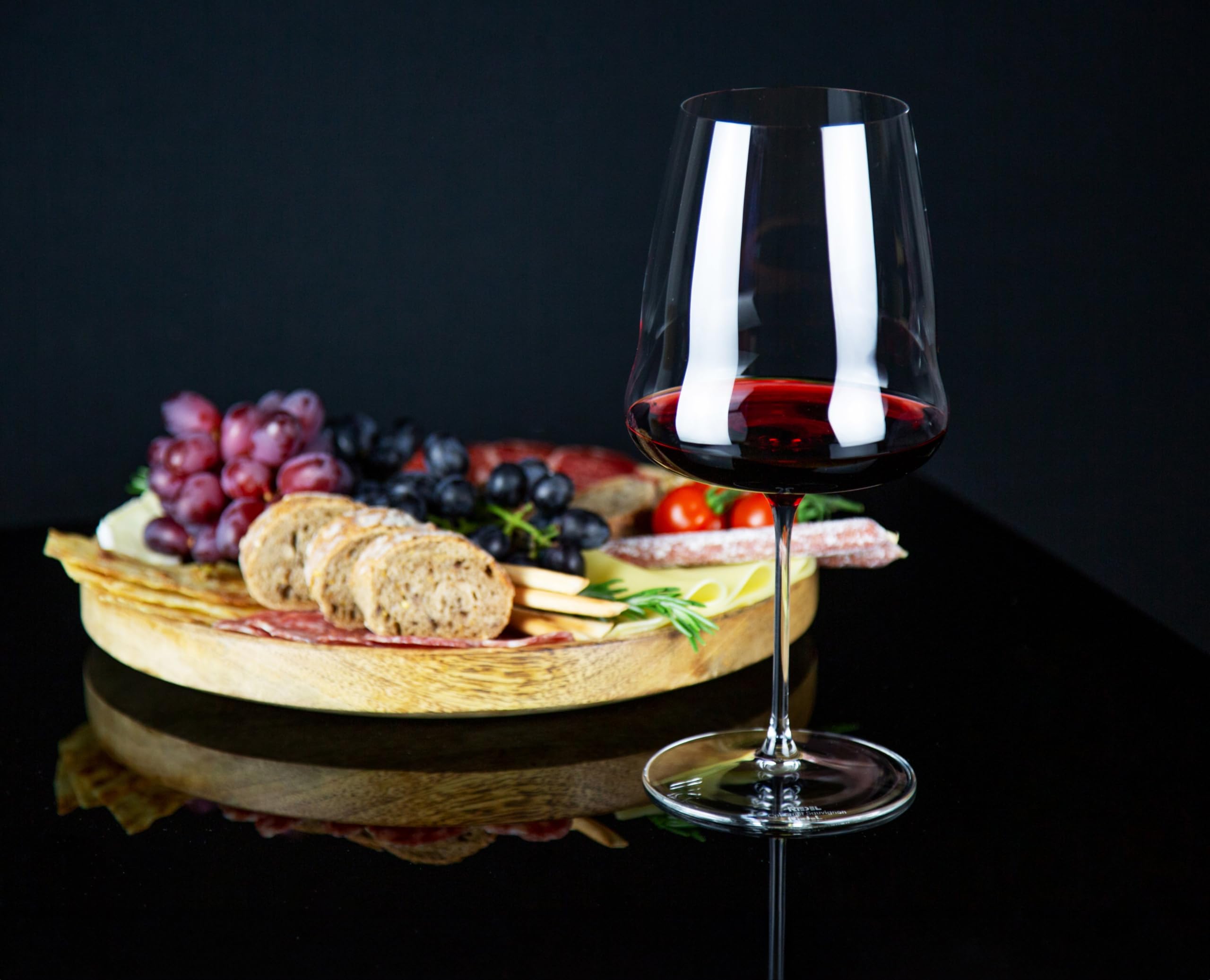 Riedel Winewings Cabernet/Merlot: ala de copa para liberar aromas al acercar la nariz