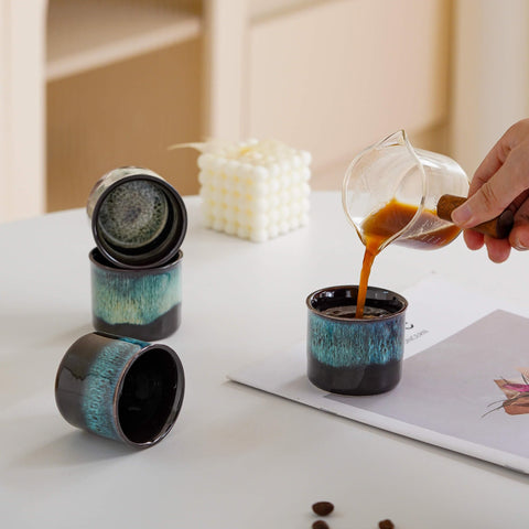 RISTEASO empaque dorado, presentación premium, ideal regalo para amantes de café.