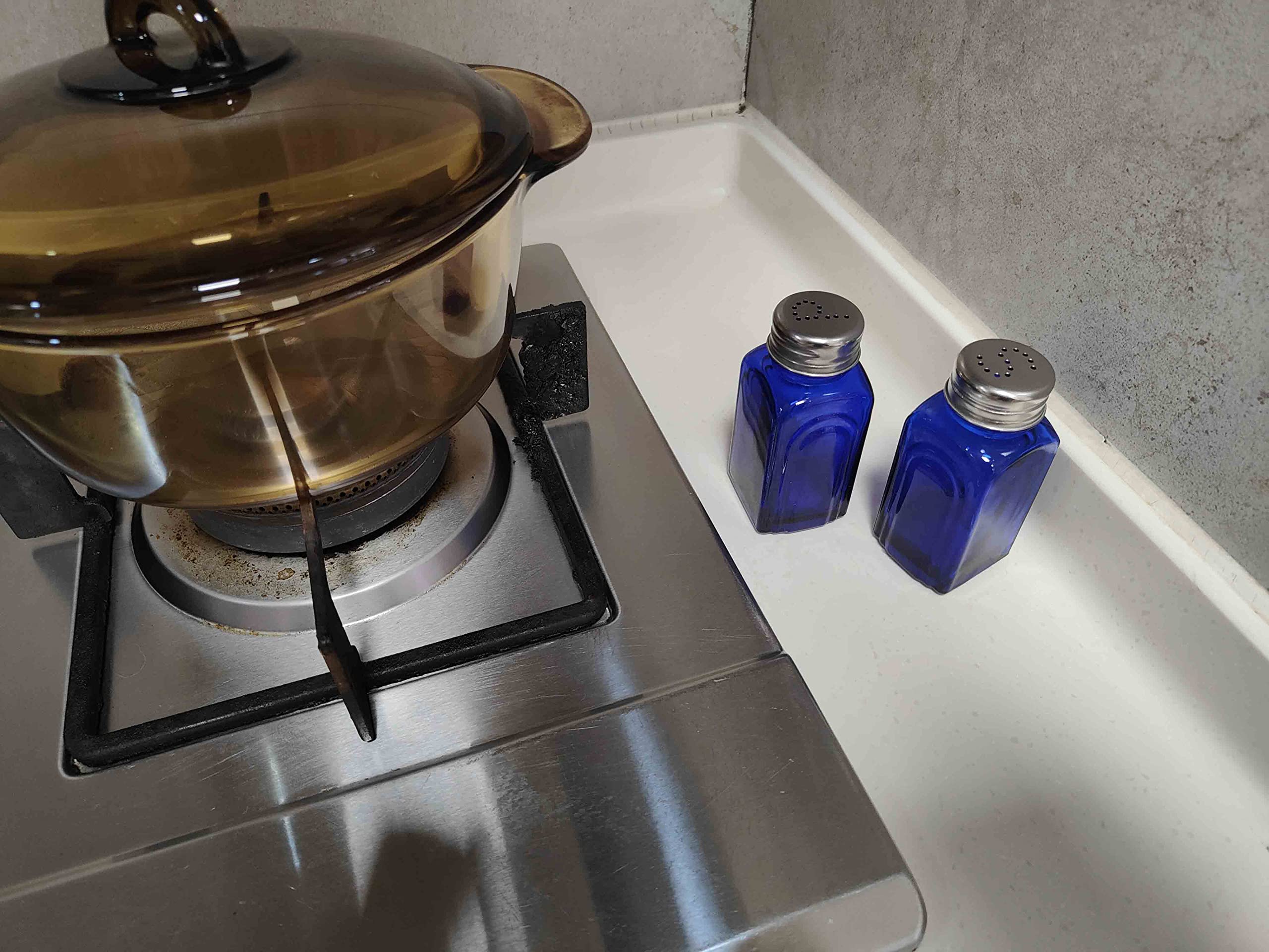 Ritadeshop salero de cristal azul cobalto con tapa inoxidable, fácil limpieza.