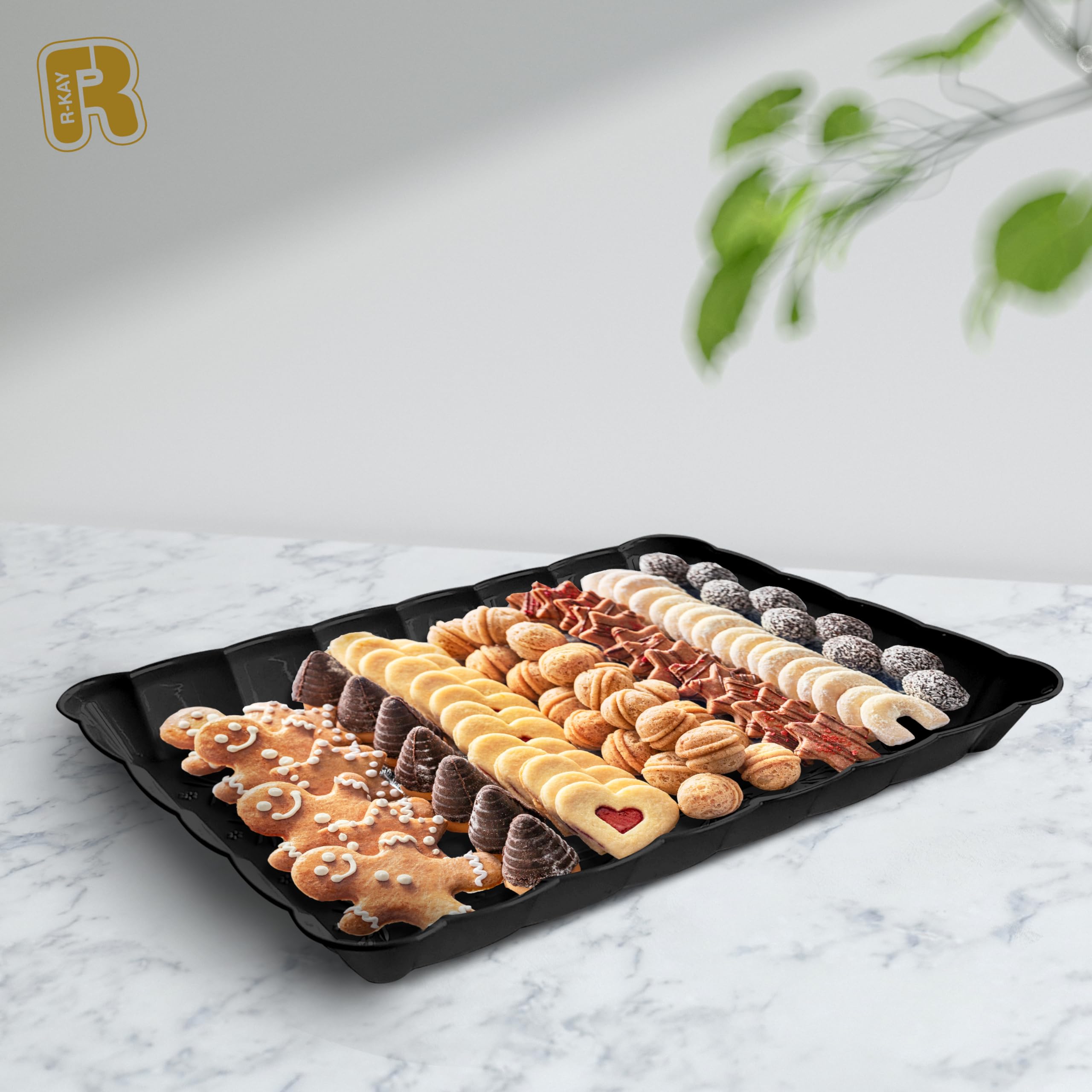 Platos negros de R-KAY para servir comida, fáciles de limpiar.