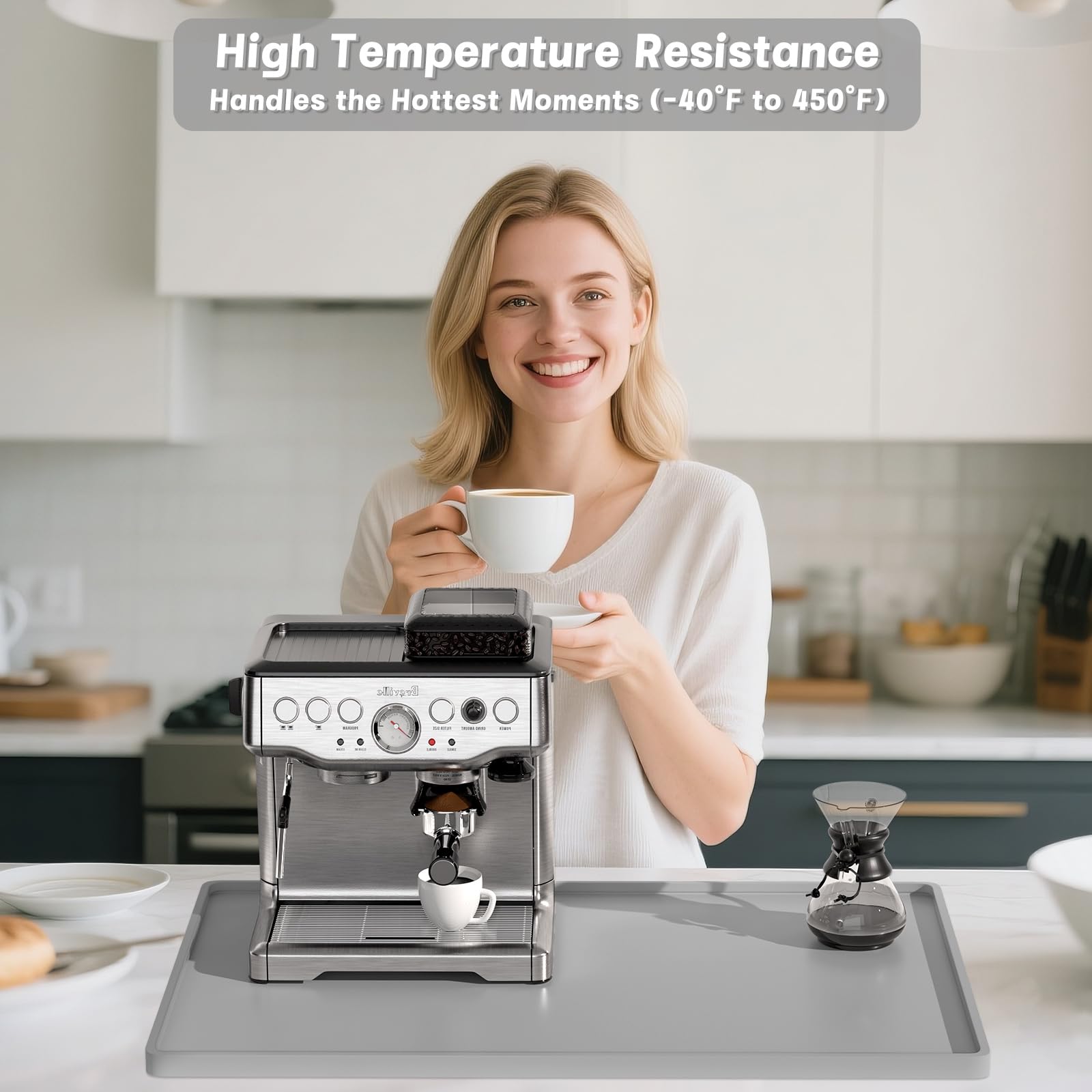 Base antideslizante de Rnivvi mantiene la cafetera estable durante la preparación
