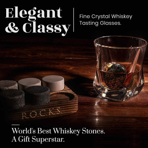 Rocks Whiskey Chilling Stones: escena de degustación con piedras enfriadoras.