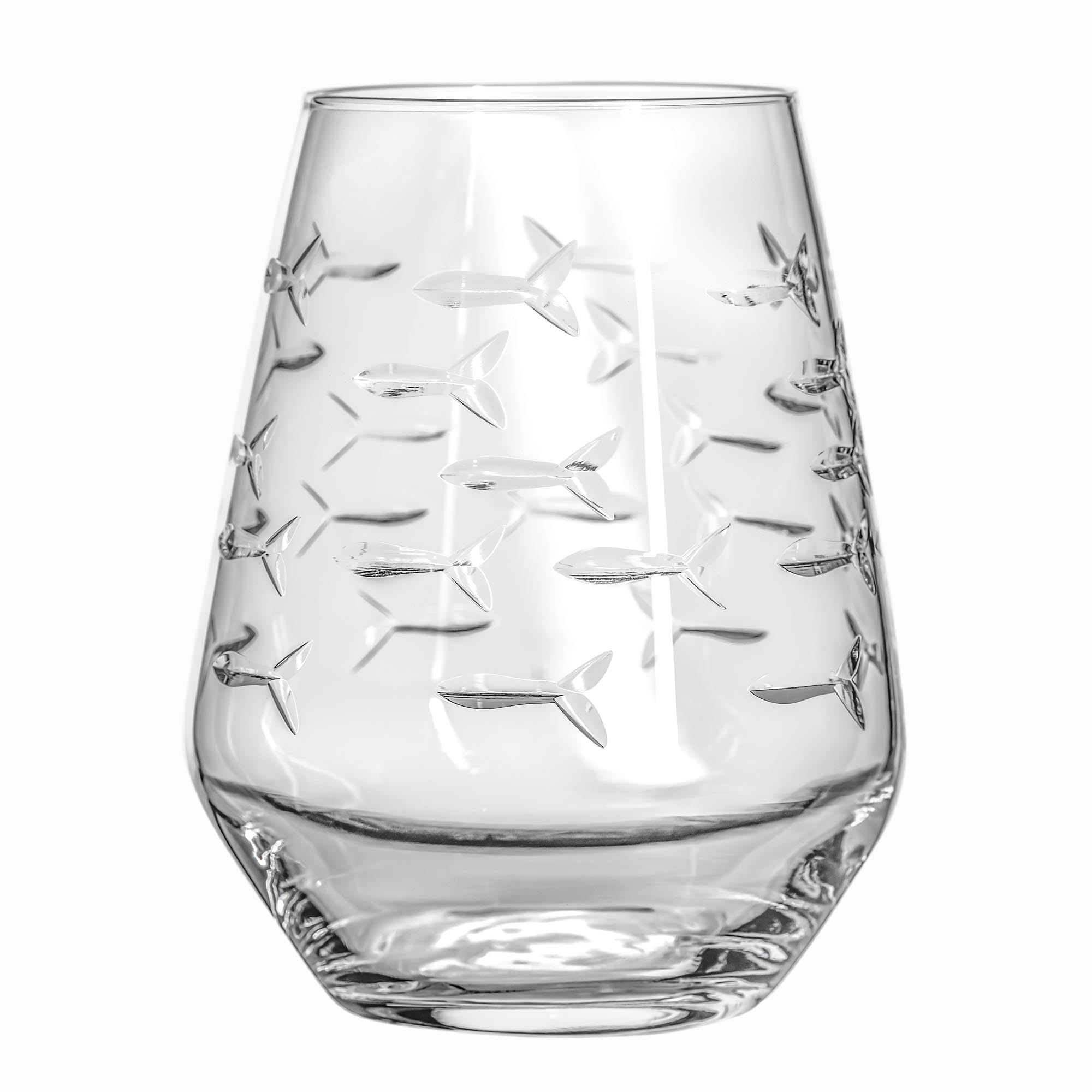 Rolf Glass con grabado diamante pez-escuela eleva la elegancia de cada sorbo.