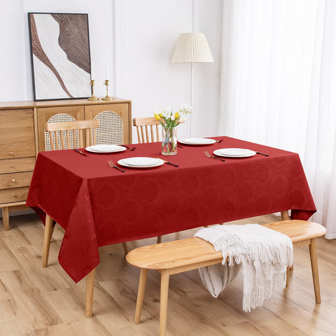 Romanstile mantel rectangular rojo con damasco, añade un toque festivo y duradero.